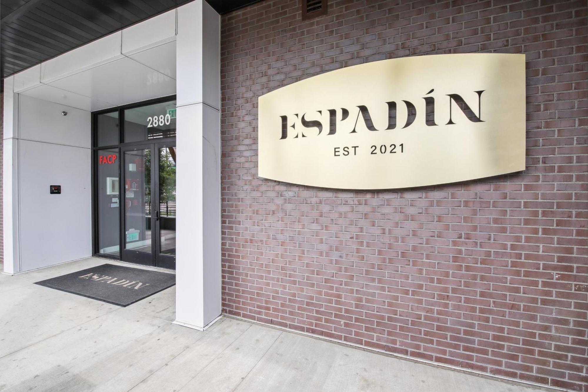 Relaxed Elegance | Espadin Lohi DEN 外观 照片